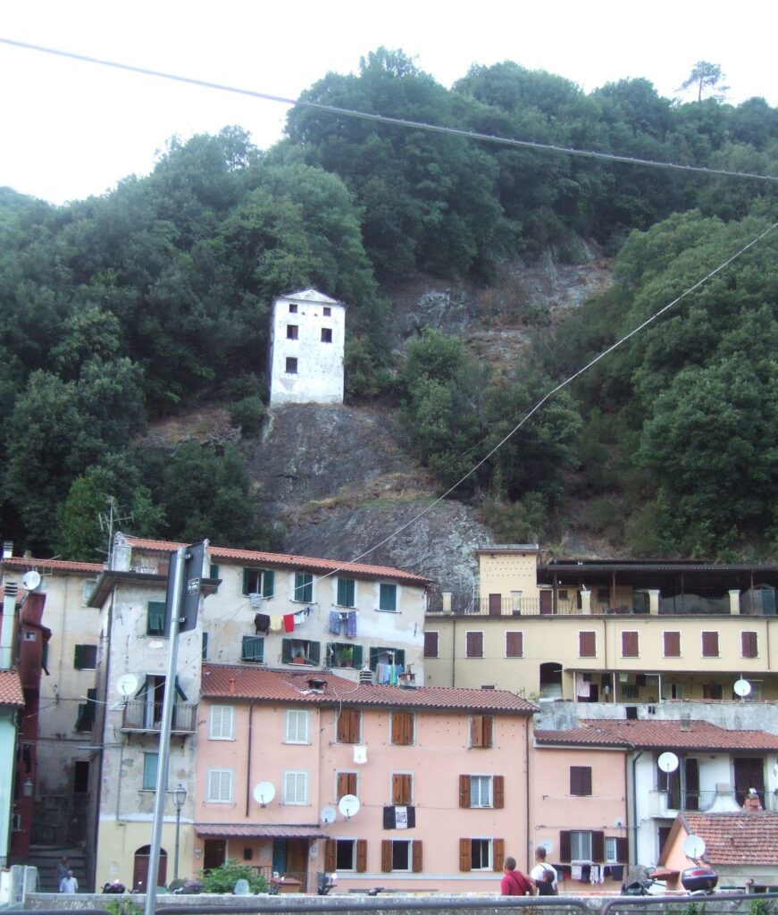 Canevara dimenticata: servono interventi concreti su sicurezza stradale e parcheggi