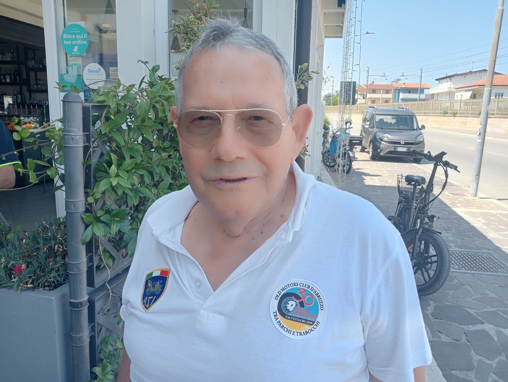  Roseto degli Abruzzi: “Sulle strade di Rosburgo” esposizione statica di auto, moto e pullman storici. Sabato, 8 agosto, dalle ore 17 alle 24, Lungomare Celommi (parte centrale). Oltre 100 equipaggi provenienti dall’Abruzzo e Marche
