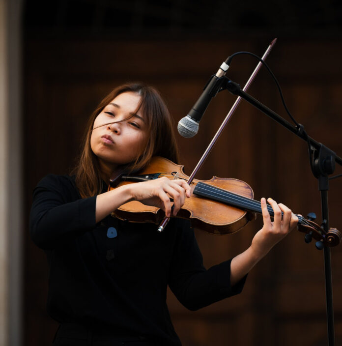 CAMERATA MUSICALE – Arrivano i giovani talenti d’Abruzzo con i CONCERTI DEL GIOVEDI’ – V Edizione PRIMO APPUNTAMENTO Foyer del Teatro Comunale “M.Caniglia” SULMONAGiovedì 7 novembre ore 17.30