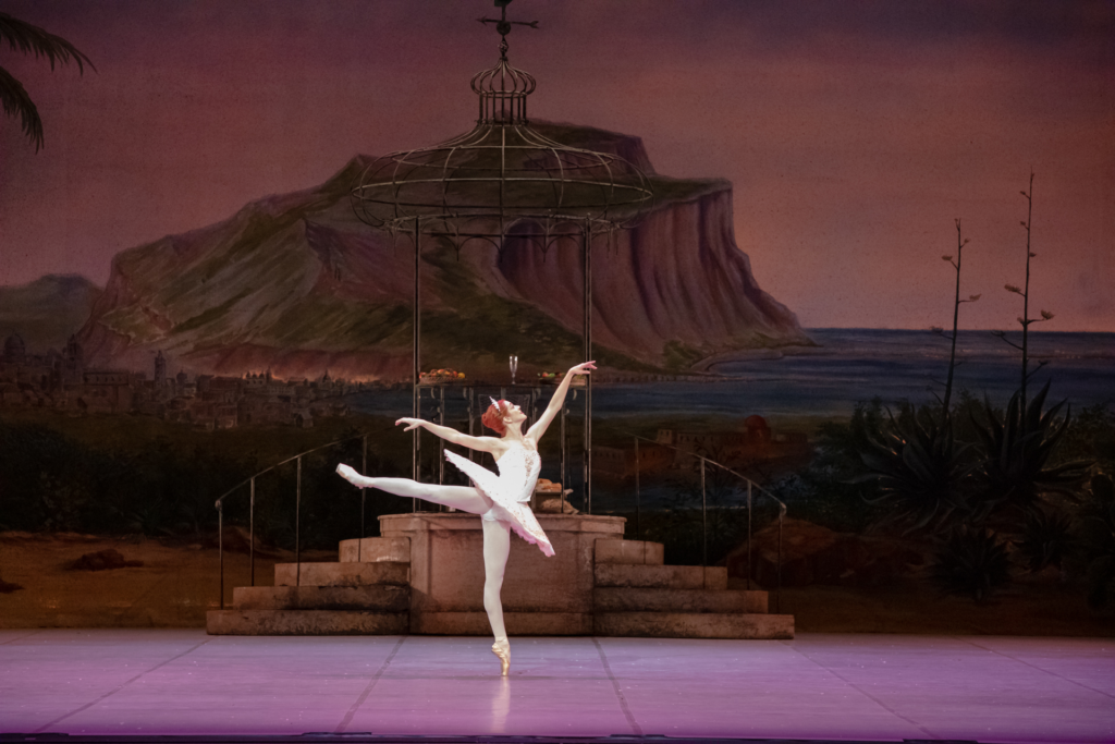 Serena conduce operaclassica eco italiano