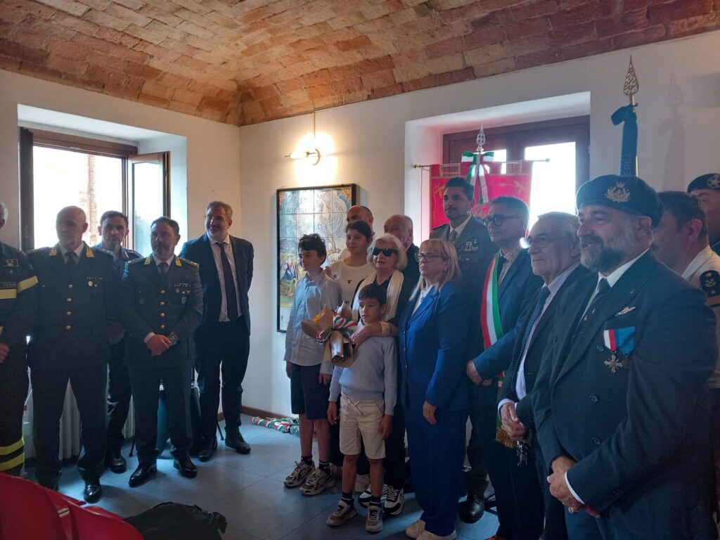 A Sant’Omero svelata la targa artistica in ricordo dei soldati Filippo e Italo Giancola